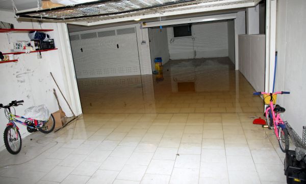 Flood Cleanup Service in Vista