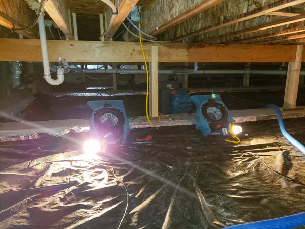 Crawlspace Water Removal in Vista